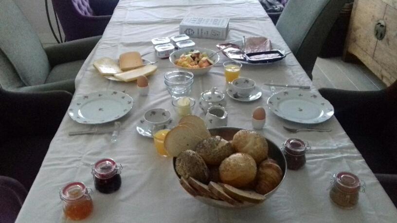Gasterij D'Ouwe Pastorie Bed & Breakfast Wolphaartsdijk ภายนอก รูปภาพ